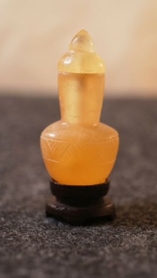 Vintage Chinese Hand - Carved Yellow Quartz Snuff Bottle Wooden Stand