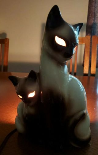 Vintage Kron Siamese Cat Kitten Hollow Eyes Mid Century Night Stand Tv Lamp Usa