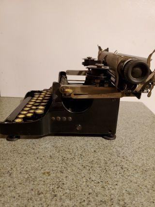 VINTAGE 1917 CORONA No.  3 Folding Typewriter in case, 2