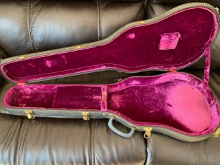 Vintage Early 70s Gibson Lifton Les Paul Hardshell Case Purple Lined Solid