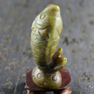 3.  5  Chinese old yellow green jade hand - carved fish statue seal material 0100 2