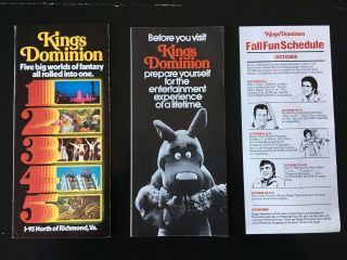 (2) 1976 Kings Dominion Amusement Park In Virginia Brochures & Fall Schedule