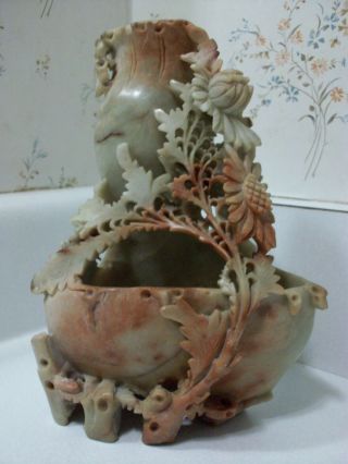 Vtg Chinese Green & Brown Soapstone Carving Figurine Vase & Bowl Lotus Figures