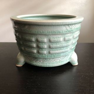 Fine Old Chinese Crackle Celadon Glazed Porcelain Censer Incense Burner Tri Gram