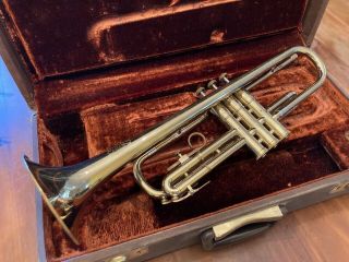Vintage Olds Ambassador Trumpet 1973 1974 With 7c Mouthpiece