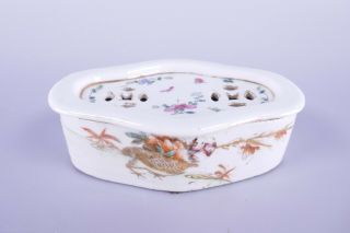 Fine Old Chinese Porcelain Famille Rose Cricket Cage Scholar Work Of Art