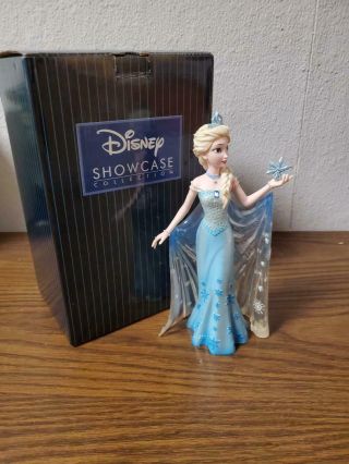 Disney Showcase 4045446 Elsa Figurine Couture De Force Frozen