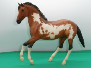 Breyer Classic Size - Pinto Mare And Foal Set - Bay Pinto/paint Mare