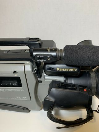 1994 Vintage Panasonic AG - 455MP Analogue Video Camera VHS Camcorder w/ Hard Case 2