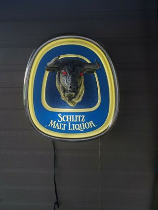 Vintage Schlitz Malt Liquor Beer Sign 3d Bull With Red Eyes - 1980