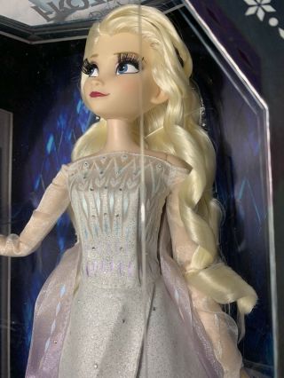 Shop Disney Store exclusive Frozen 2 Snow Queen Elsa Limited Edition 17” Doll 3