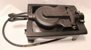 Vintage Malted Waffle Maker Fs Carbon Rugged 1 Cast Iron Commercial Heavy - Duty