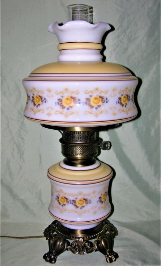 Vintage 1987 Quoizel Abigail Style Yellow Roses 3 - Way Hurricane Table Lamp