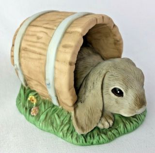 Homco Bunny Buddies Rabbit In Wooden Bucket Holland Lop 14062 - 99 Porcelain 1999
