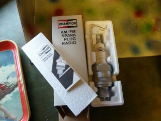 Vintage 1960s Champion Spark Plug Am/fm Radio