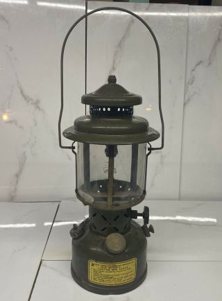Vintage 1956 Coleman U.  S.  Military Single Mantle Lantern