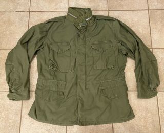 Vintage 1969 M - 65 Field Jacket Sateen Og 107 Army Green Hood Coat Large Regular