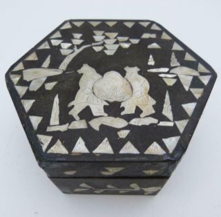 Japanese Black Lacquered Papier Mache Jewellery Box Inlaid With Mother - Of - Pearl