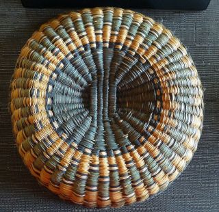 Vintage Native American Pueblo Hopi Woven Wicker Basket Sun Design 12 " W X 4 " H
