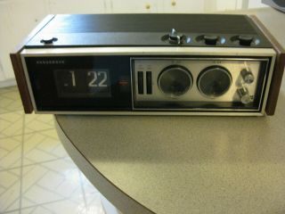 Vintage Panasonic Fm - Am Clock Radio Model Rc - 7469,  Radio,  Clock Nope,