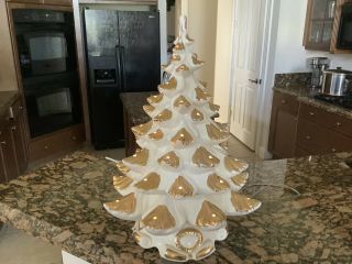 Vintage Atlantic Mold 19 Inch Ceramic Christmas Tree White And Gold