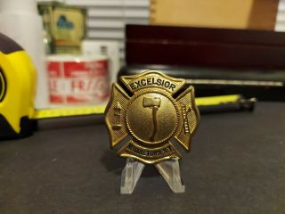 Antique Obsolete Middletown,  Ny Fire Department Hat Badge Unmarked