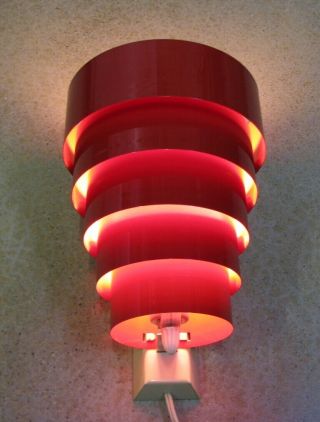 Vintage 1940s - 1950s Mid Century Modern Art Deco Wall Light Lamp Sconce