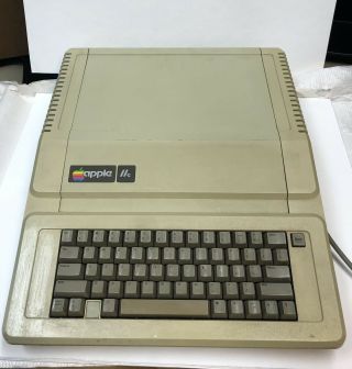 Apple Vintage Personal Computer,  Model Iie 2e