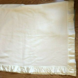 Vintage Satin Trim Acrylic Blanket Cream Color 80 x 90 Full Size Made in USA 3