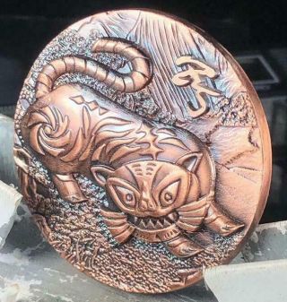Exquisite bronze tiger statue of Chinese zodiac diameter 44.  6mm 2