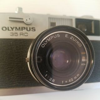 Vintage Olympus 35 Rc Rangerfinder Camera 35mm E.  Zuiko Lens Classic Japan