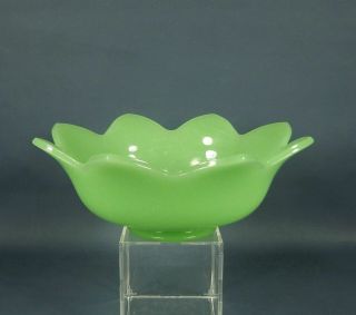Antique Chinese Jade Green Peking Glass Bowl Lotus Flower Petal Shape