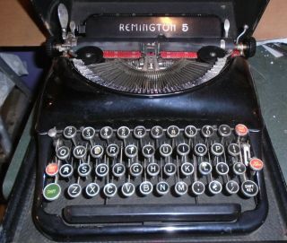Vintage Remington Model 5 Portable Typewriter In Case