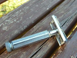 Wwii D.  R.  G.  M.  1284320 Vintage Germany Heer Officer Apollo Safety Razor