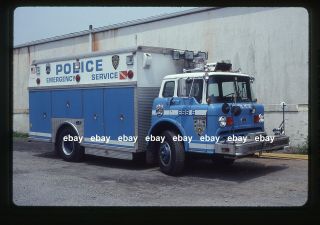 York City Police Ess6 1986 Ford C Saulsbury Fire Apparatus Slide