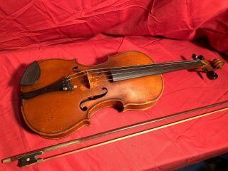 Early 20th Century 4/4 Violin In Playable With Bow And Case