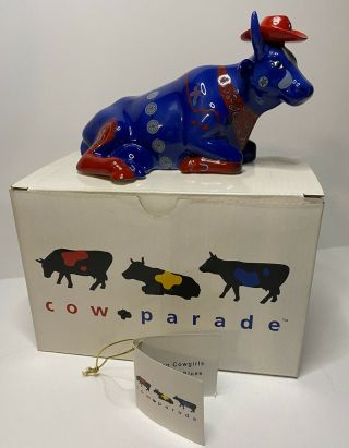 " Even Cowgirls Get The Blues " Cow Parade 2001 Retired Item 9180 Mib