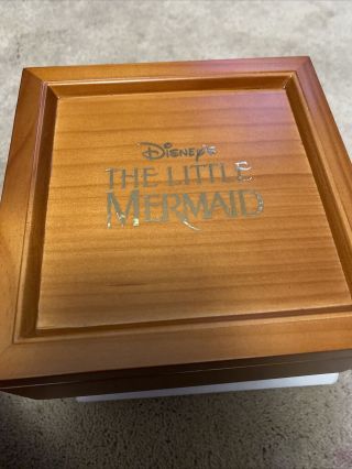 Disney ' s The Little Mermaid Limited Edition Boxed Pin Set 1500 3