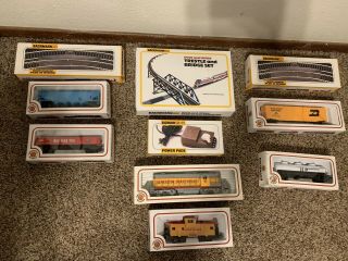 Vintage Bachmann Ho Scale Electric Train Set Cars - Power Pack - Rails