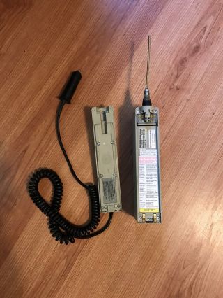 Vintage Cellularone Motorola Brick Cell Phone F09lfd8459dg