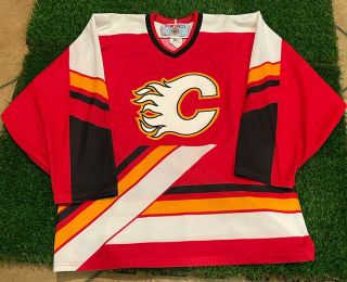 Vintage Ccm 1995 Calgary Flames Hockey Jersey 90s Medium