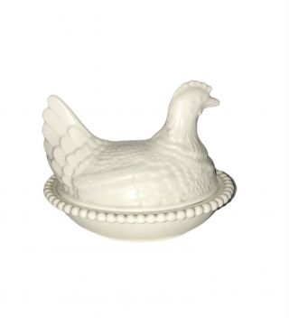 Indiana White Milk Glass Hen/chicken On A Nest Beaded Edge Candy Dish