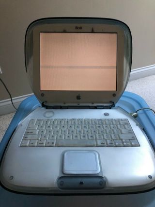 Apple Ibook G3 Clamshell Powerpc Blueberry Vintage 1999 - Bundled With Charger