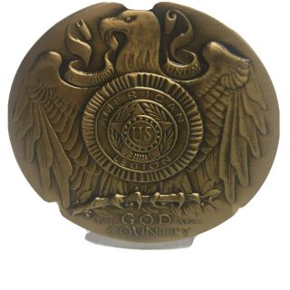 The Us American Legion Bronze School Award Medal”for God And Country”stand