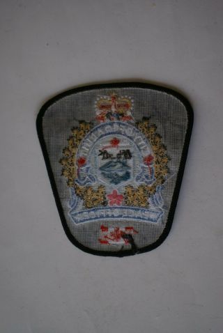 Scarce obsolete City of Iqaluit Peace Officer patch,  Canadian First Nation 2