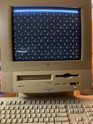 Vintage Macintosh 5200 Performa,  KB,  Mouse and Box 2