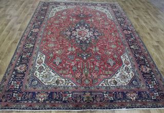 Persian Tabriz Carpet Hand Knotted Wool Carpet,  With Great Design 290 X 200 Cm