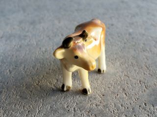 Miniature BROWN COW Figurine - bone China - Japan made 2