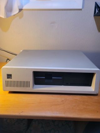 Vintage Ibm 5160 Xt Personal Computer