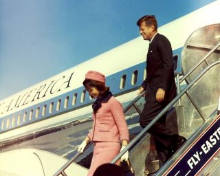 President John F.  Kennedy And Wife Jackie Arrive In Dallas - 8x10 Photo